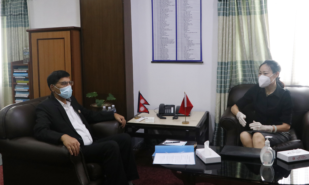 Finance Minister, Chinese Ambassador meet